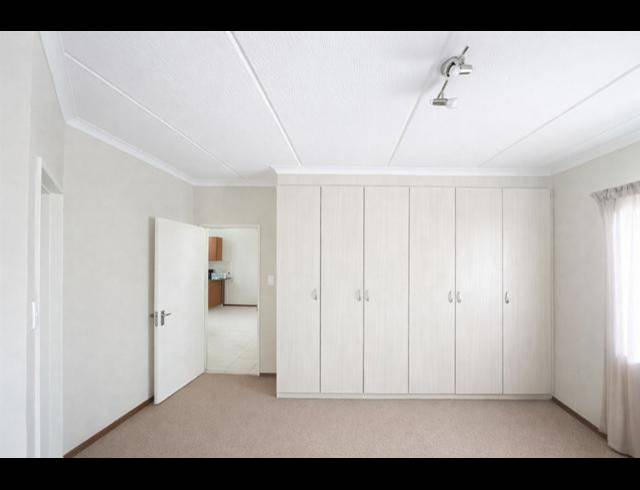 2 BEDROOM APARTMENT FOR SALE IN NOORDWYK